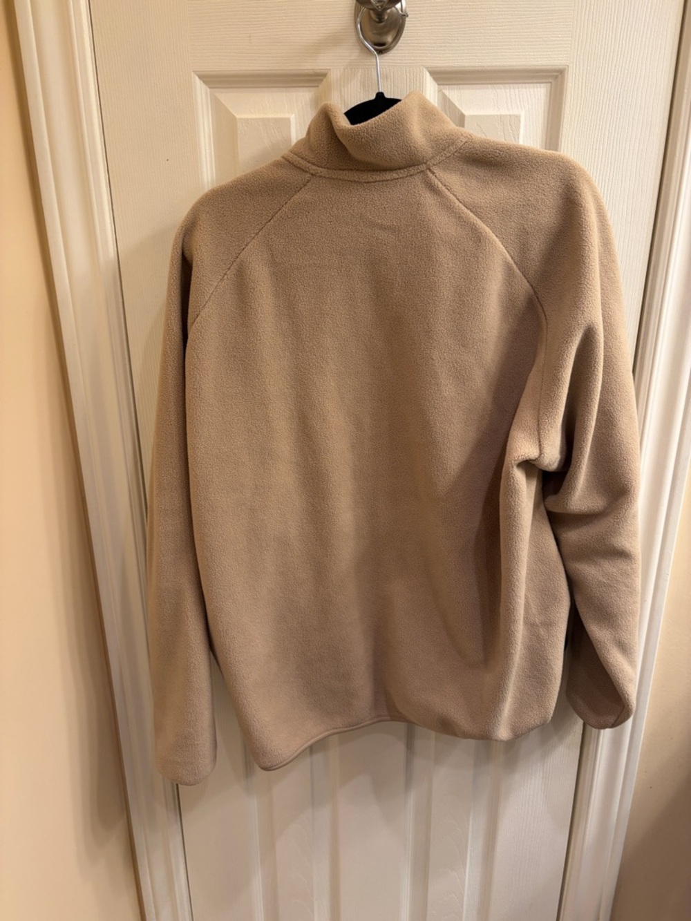 Uniqlo Beige Fleece Jacket - Picture 4 of 4